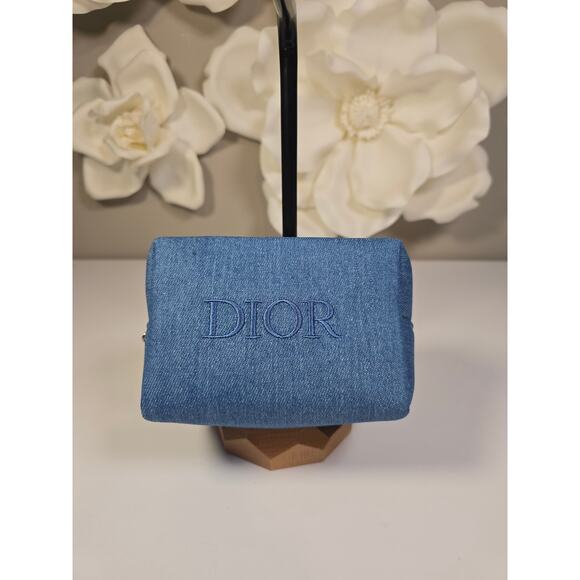 Beaute GWP Denim Cosmetic Case - Picture 5 of 7